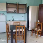 Dhoma Plazhi Tale - Vila Gega